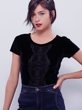 Free People Dorothy Black Velvet Short Sleeve Tee with Pattern Medium